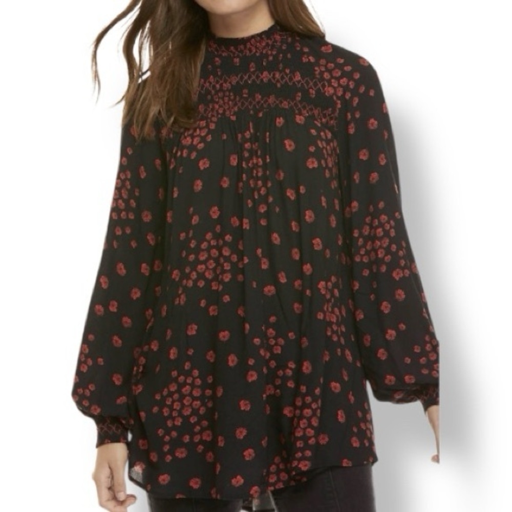 Free People “Flowers In Her Hair” Smocked Floral Blouse – XS